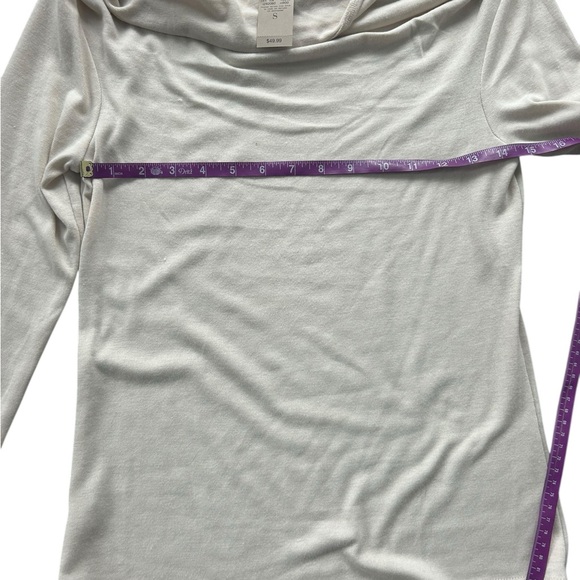 Ann Taylor Off-White Cowl Neck Knit Sweater Size Small NWT - Picture 4 of 6